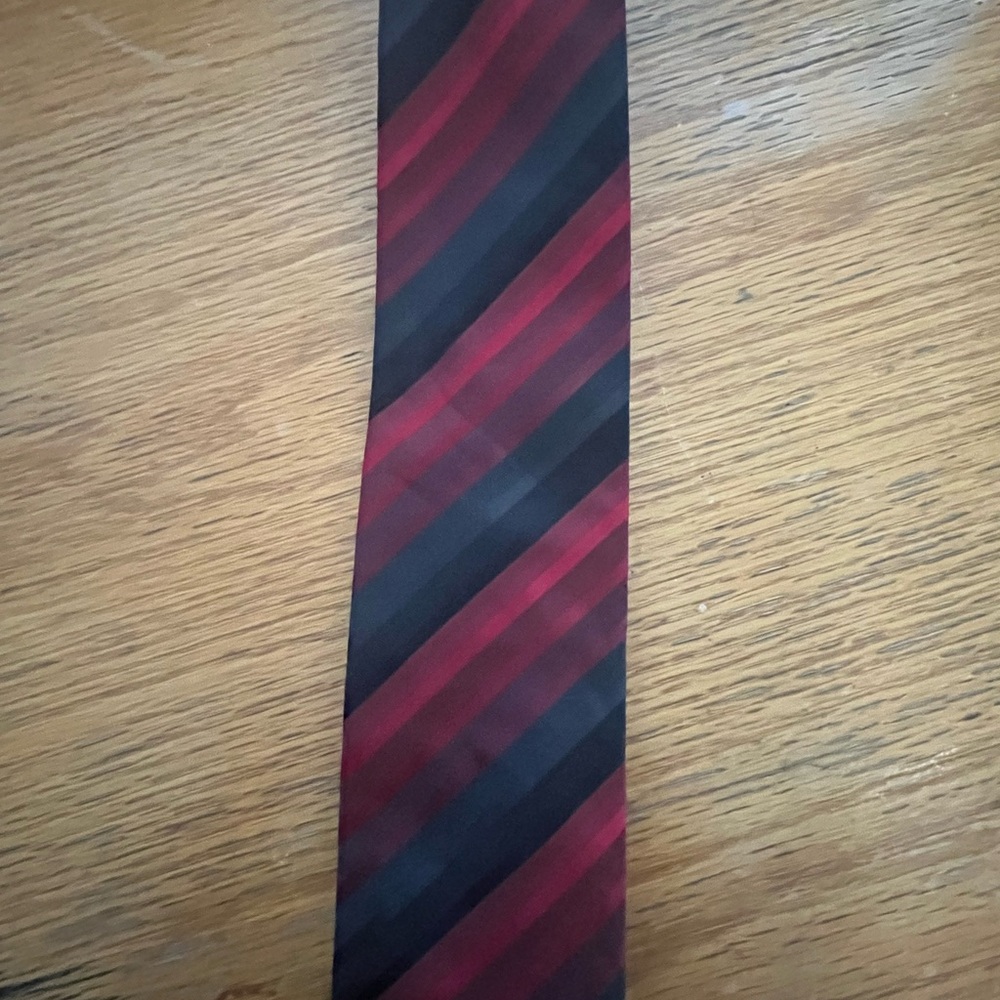 Stafford Essentials Polyester Elegant Black and Red Striped Men's Tie